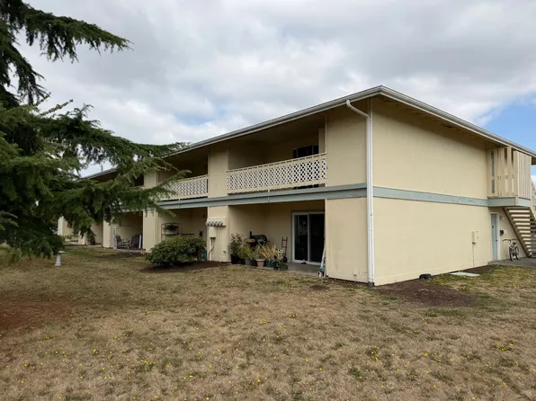 210 N 15th St, Mount Vernon, WA 98273