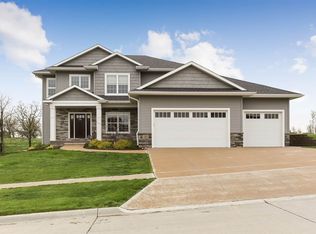 1682 Dunley Ct, Iowa City, IA 52246