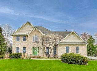 3N479 Curling Pond Ct, Elburn, IL 60119