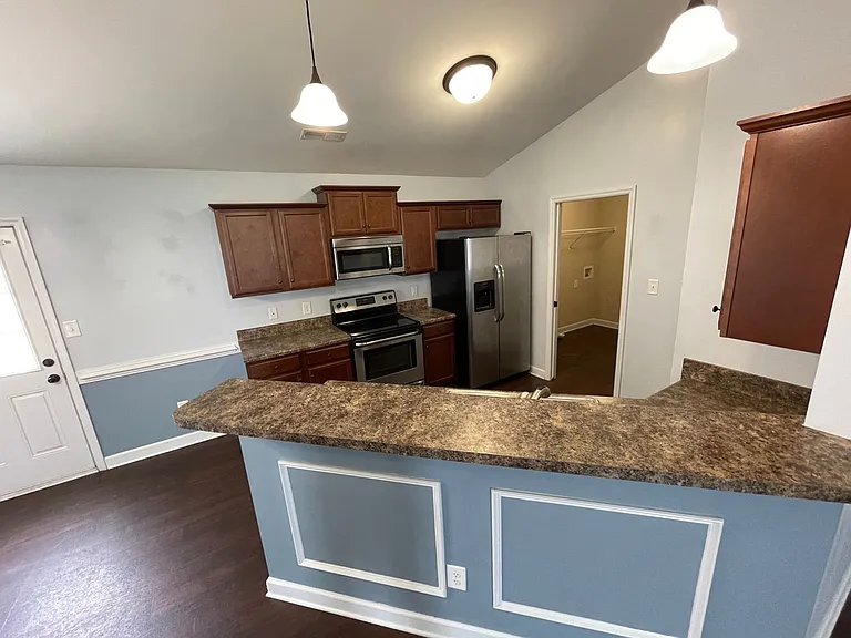 204 Misty Cove Ct — Photo 7