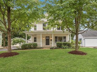 336 Pine St, Batavia, IL 60510