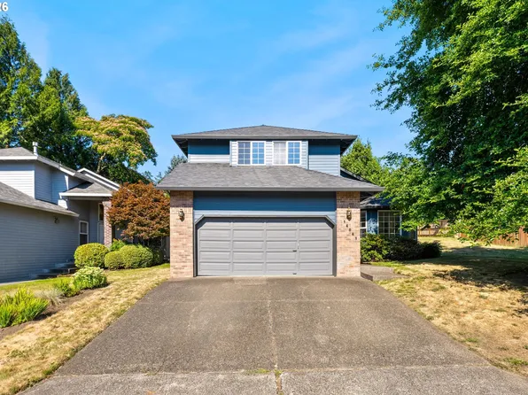 14041 SW Fanno Creek Dr, Tigard, OR 97224