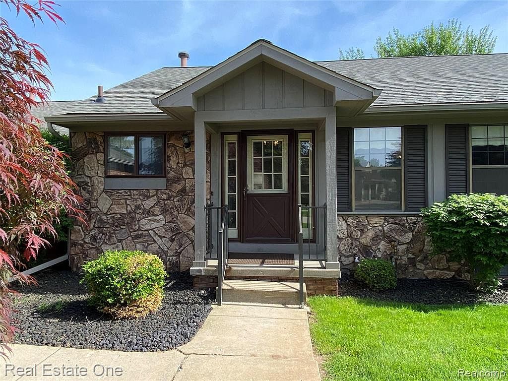 12116 Shenandoah Dr 3, South Lyon, MI 48178 Zillow