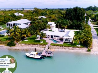 6192 Henderson Rd, Sanibel, FL 33957