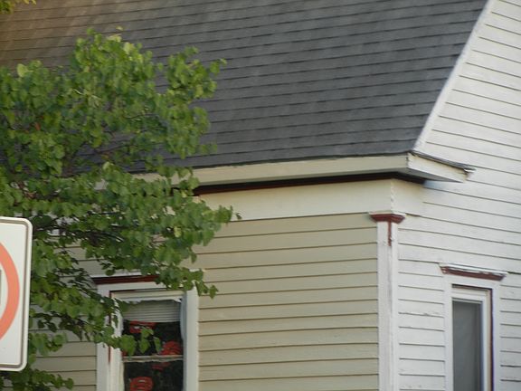 4th image of 599 Kaakolu St