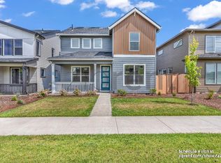 8166 SE Orion Ln, Hillsboro, OR 97123