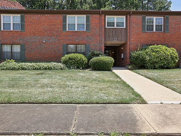 2nd image of 1216 Manassas Ct APT E