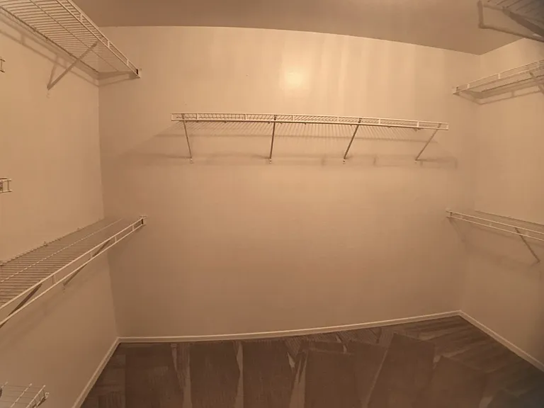 17584 W Acacia Ct — Photo 37