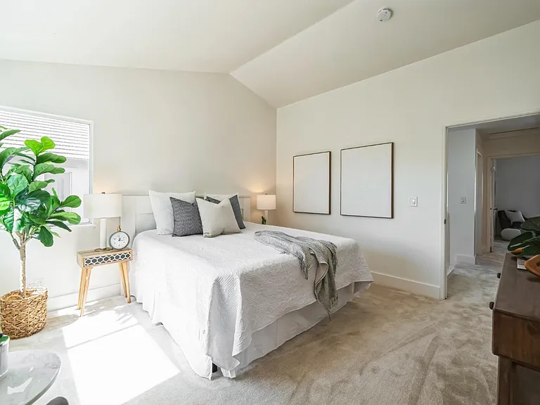 5324 Catanzaro Way — Photo 20