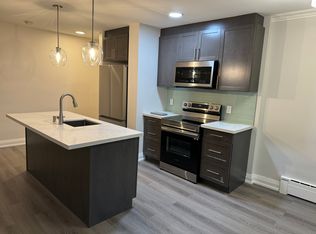 2637 Keele St #0, Toronto, ON M6L2P2