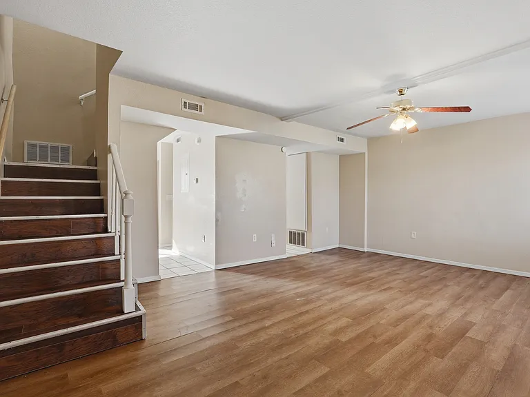 1628 Claudia Dr — Photo 14