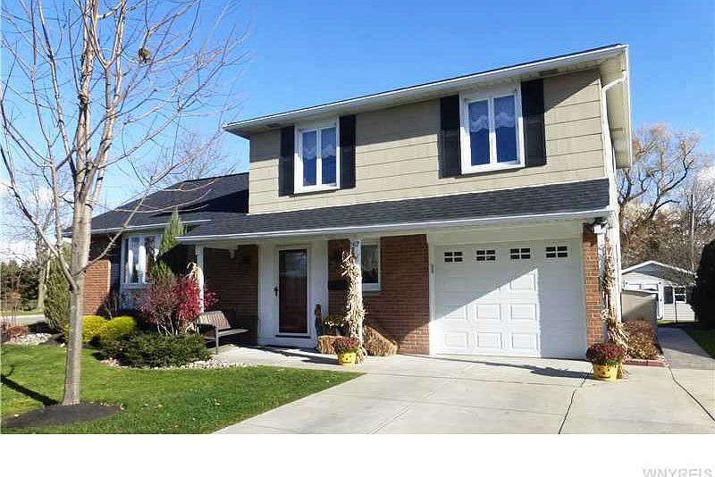 1st image of 67 Dorset Dr