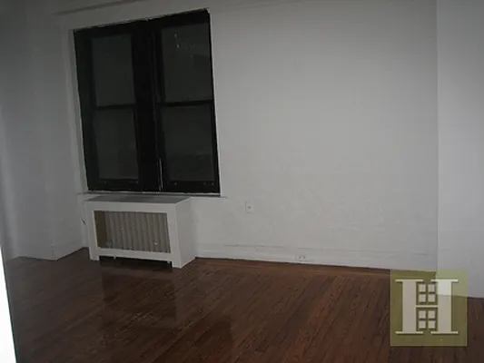 Rented by Halstead Real Estate | media 9