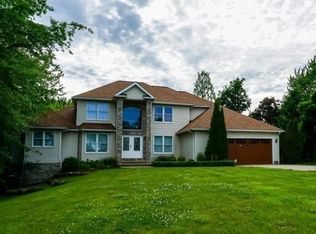 26535 Chardon Rd, Richmond Heights, OH 44143
