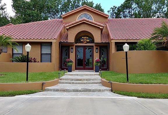 2nd image of 2221 Earleaf Ct