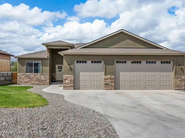 40 Eagle Ridge Dr, Parachute, CO 81635