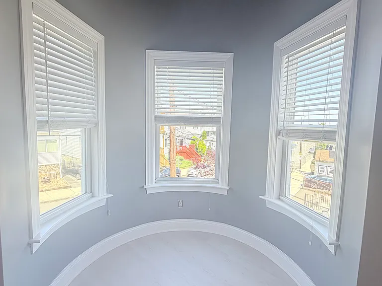 285 Crescent Ave #2 — Photo 11