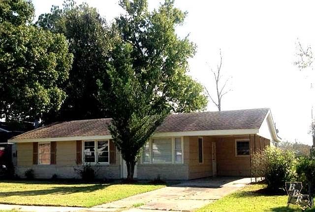 1st image of 417 Hibernia Pl