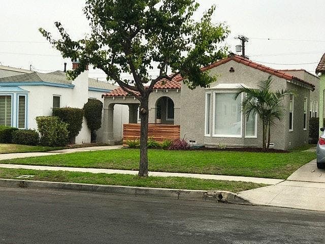 1st image of 8830 S Wilton Pl