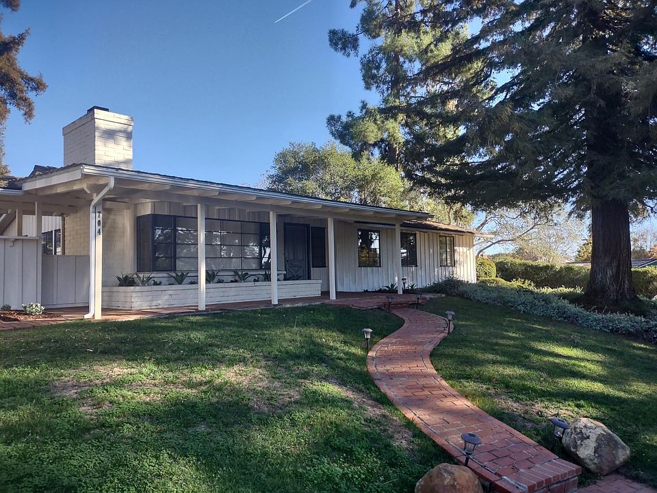 1st image of 704 Calle Palo Colorado