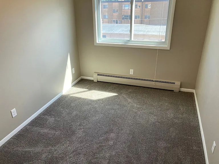 1410 Acre St — Photo 21