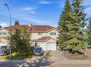240 Shawinigan Dr SW, Calgary, AB T2Y 3B4