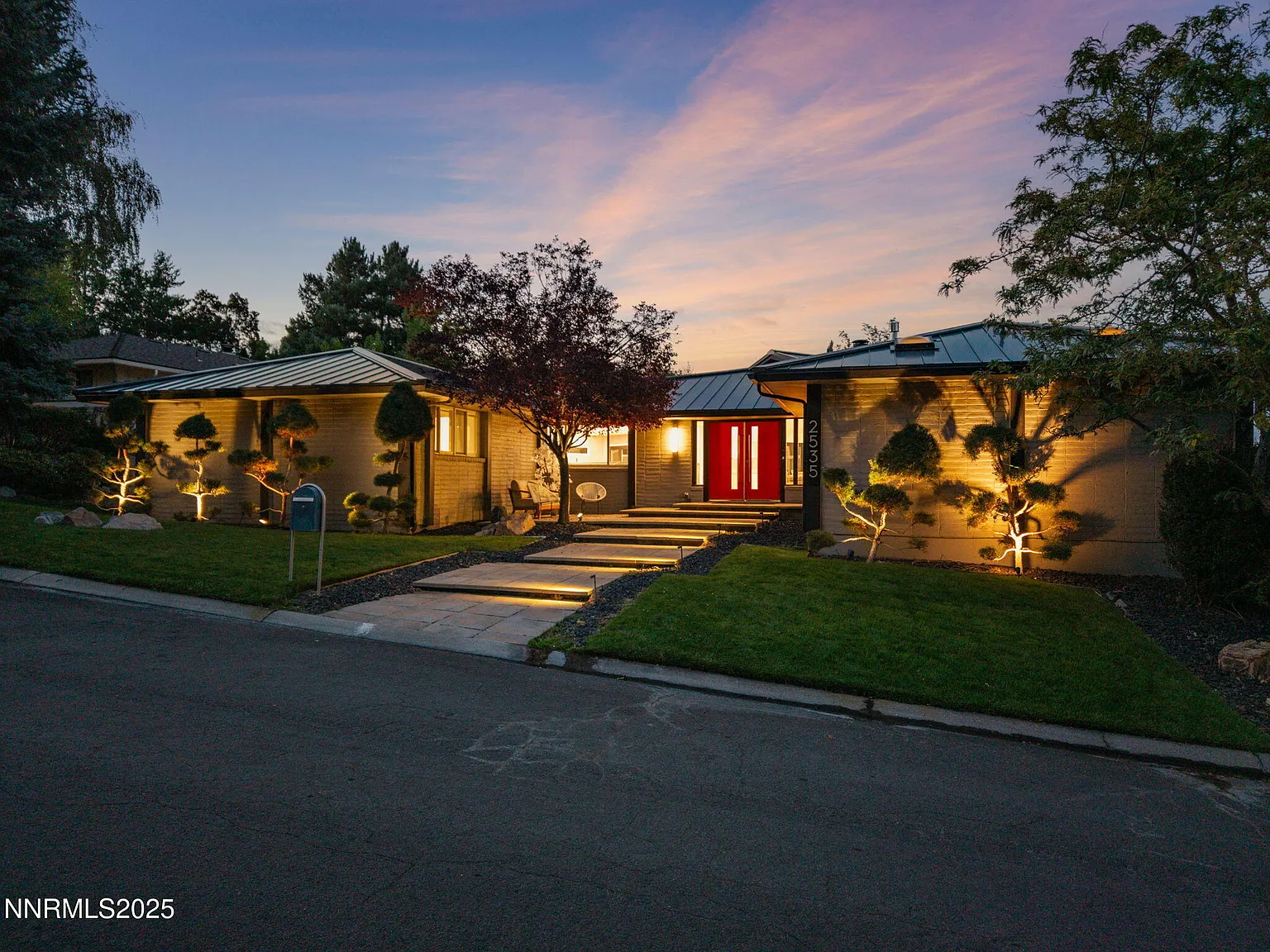 2535 Lake Ridge Shrs W photo 1