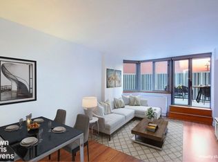 500 W 43rd St APT 3J, New York, NY