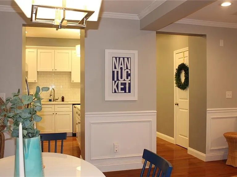 7 Mount Hope Ave #204 — Photo 6