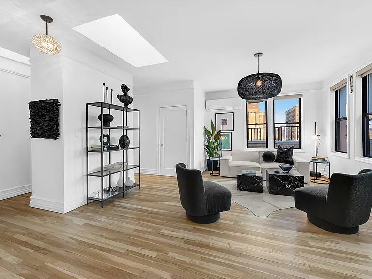 55 W 95th St #PHE — Photo 4