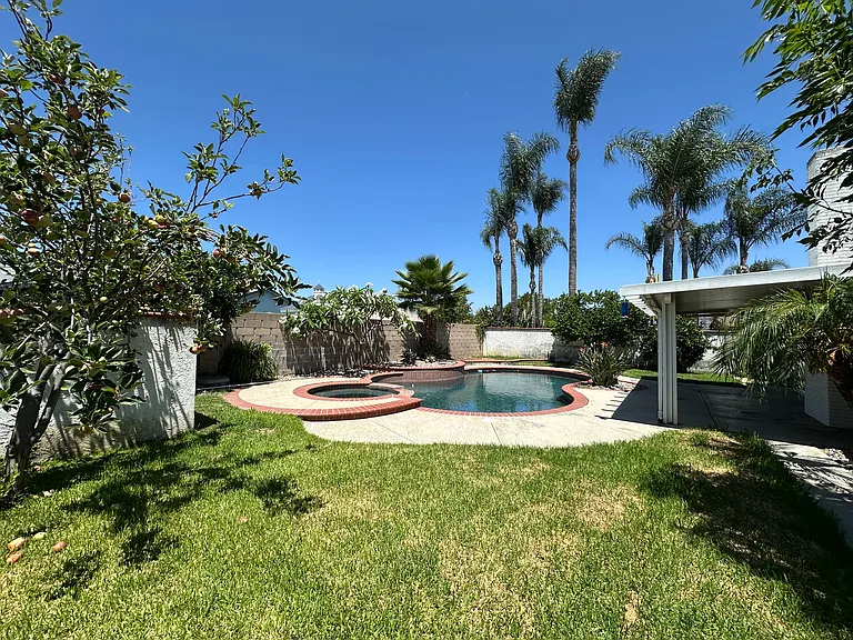 14740 Osmunda Ave — Photo 17