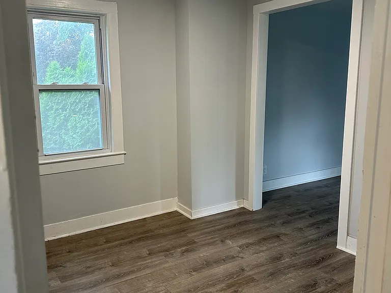 30 E Germania St — Photo 3