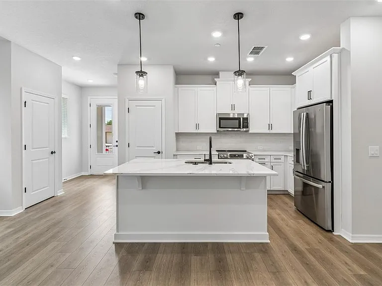 4357 Roush — Photo 7