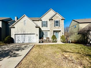 15252 W 158th Ter, Olathe, KS 66062