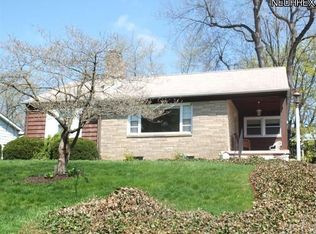 111 Maplecrest St SW, North Canton, OH 44720