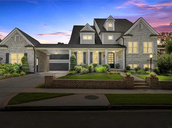 487 Carmichael Cir, Canton, GA 30115