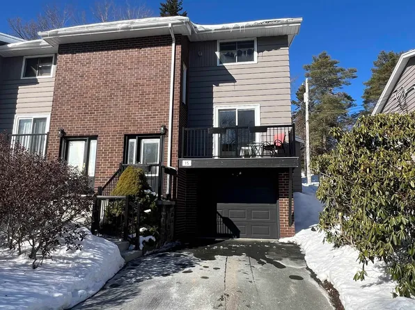 15 Braeside Ln, Halifax, NS B3M 3J6