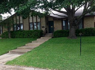 10674 Pagewood Dr, Dallas, TX 75230