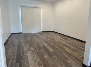 375 W Park Ave APT D, El Cajon, CA 92020