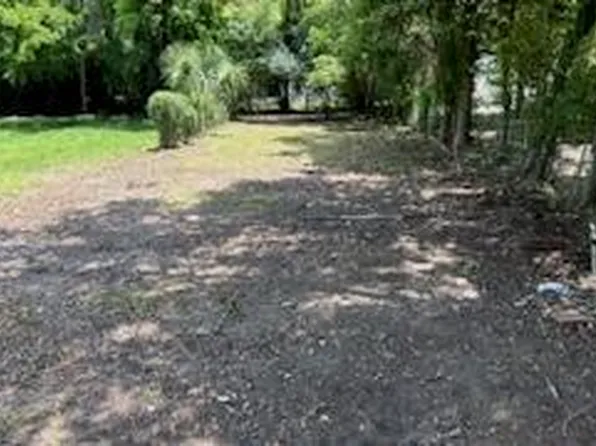 2120 Alaska St, Savannah, GA 31404