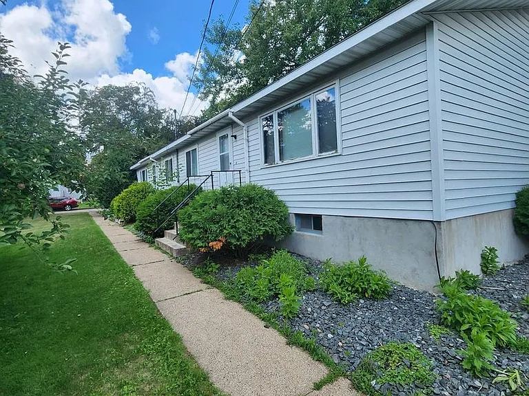 307 S Vine Ave — Photo 42
