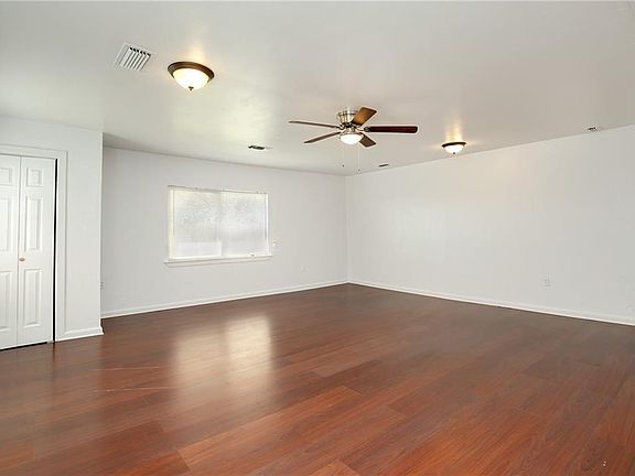 3rd image of 544 N Fm 3549