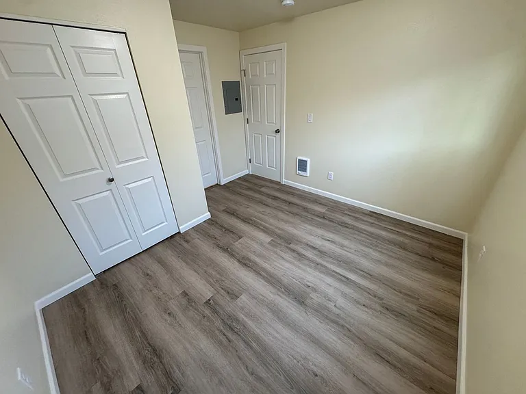 2215 Elm St SW — Photo 20