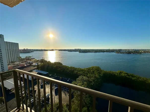 7050 Sunset Dr S APT 1507, South Pasadena, FL 33707