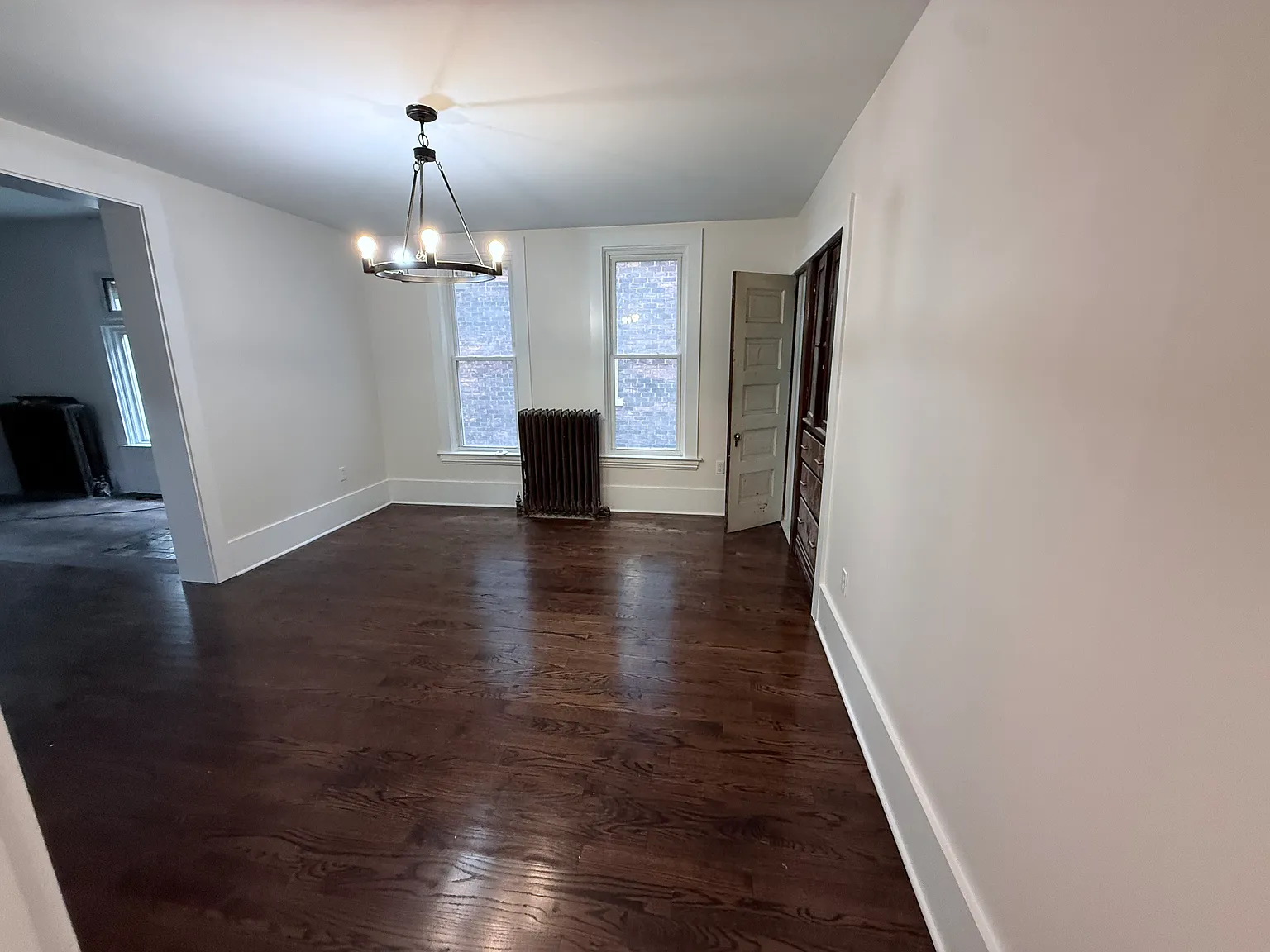 4 bed, 2133 sqft, $2,499 — Photo 4