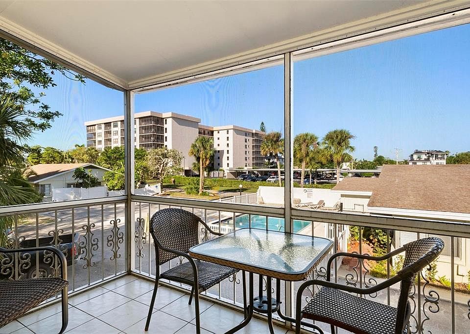 1st image of 170 ROOSEVELT DRIVE #21
