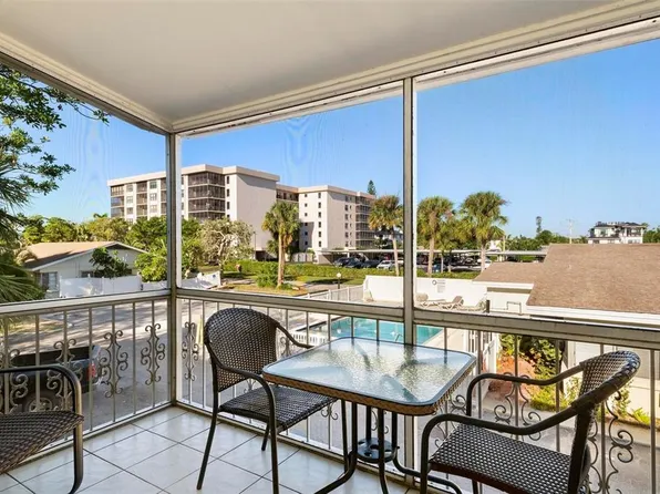 170 Roosevelt Dr APT 21, Sarasota, FL 34236