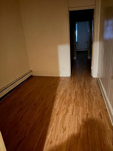 Building Photo - 92 Vark St #4W