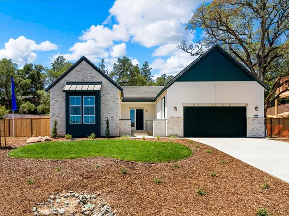 440 Canyon Creek Dr, Auburn, CA 95603