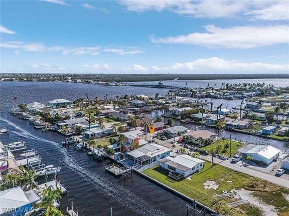 5th image of 2608 Bayshore Dr